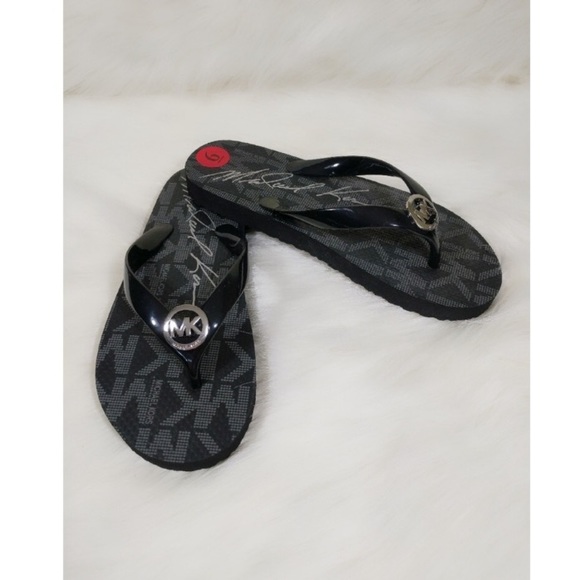 Michael Kors Shoes - New Michael Kors Jet Set Flip Flop